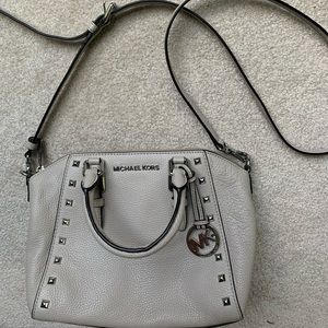 Micheal Kors Purse